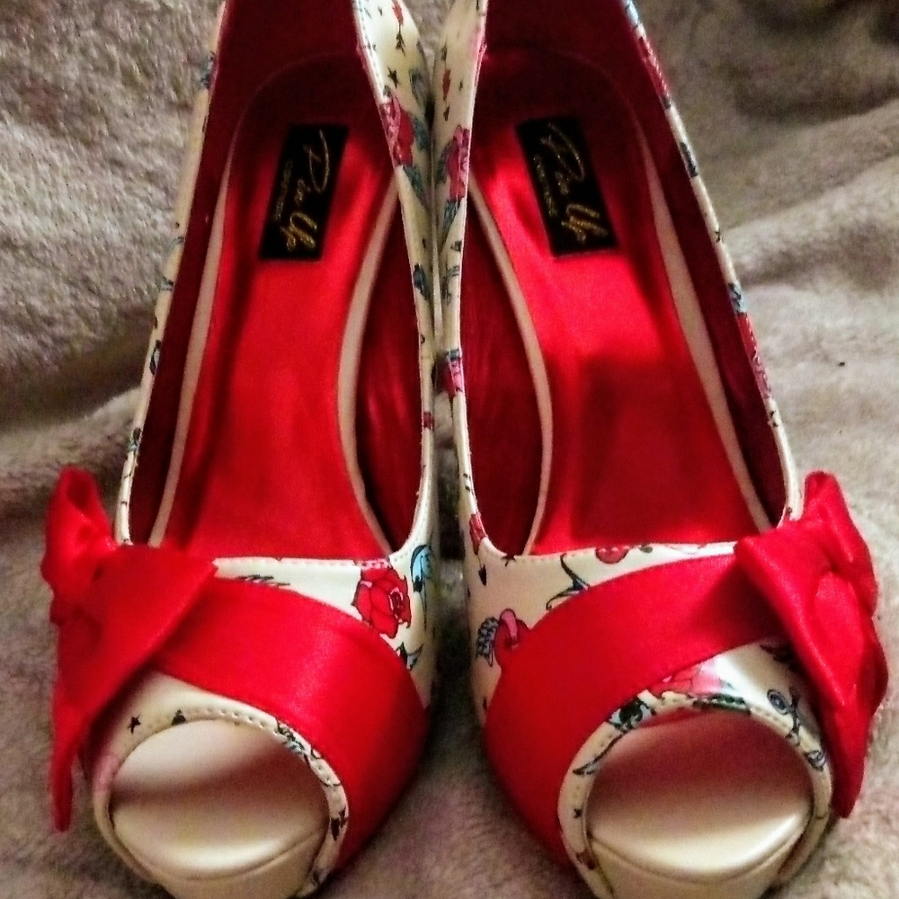 Pin Up Couture Heels